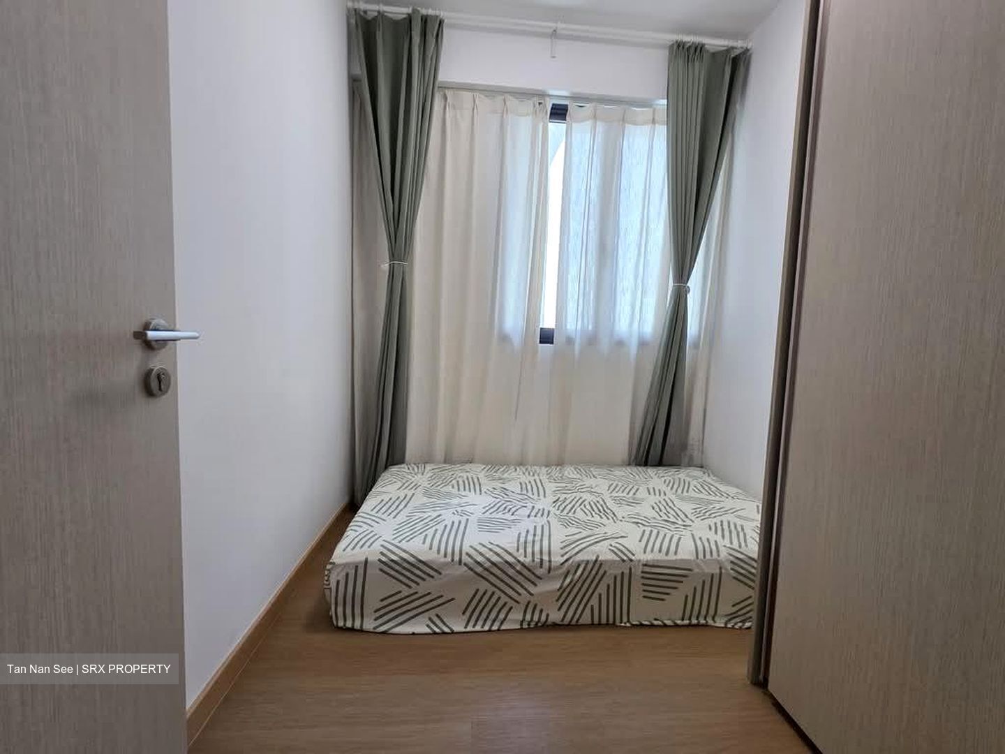 Treasure at Tampines (D18), Condominium #552015021